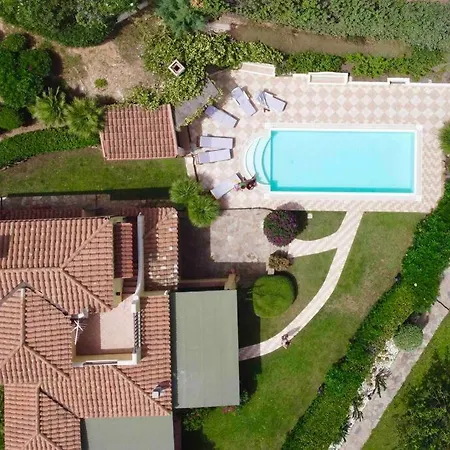 Hibiscus Villa